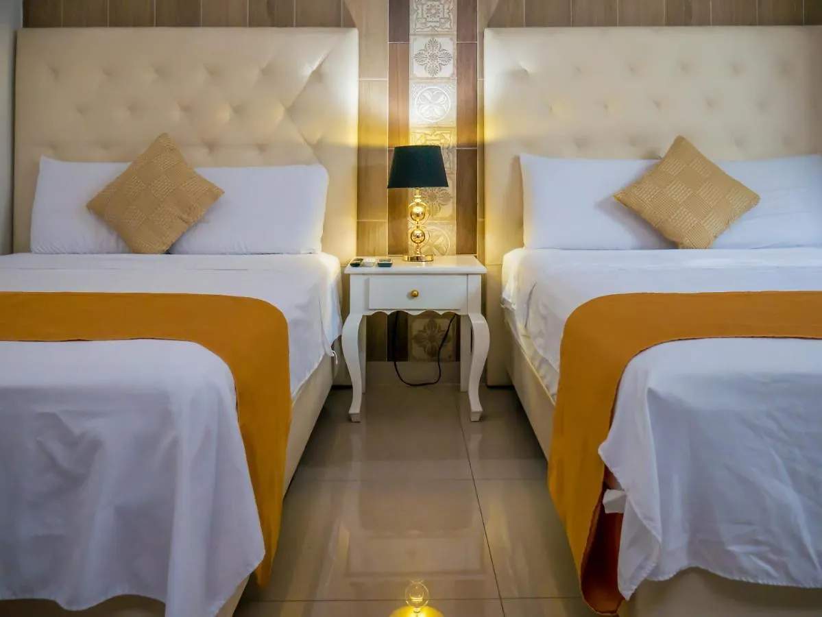 Hotel Boutique The Royalty Guayaquil Guest house