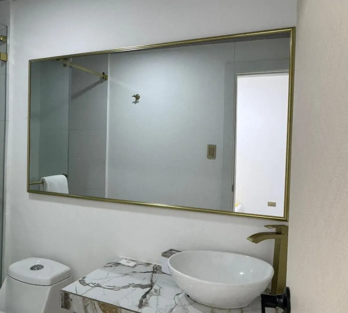 Hotel Boutique The Royalty Guayaquil