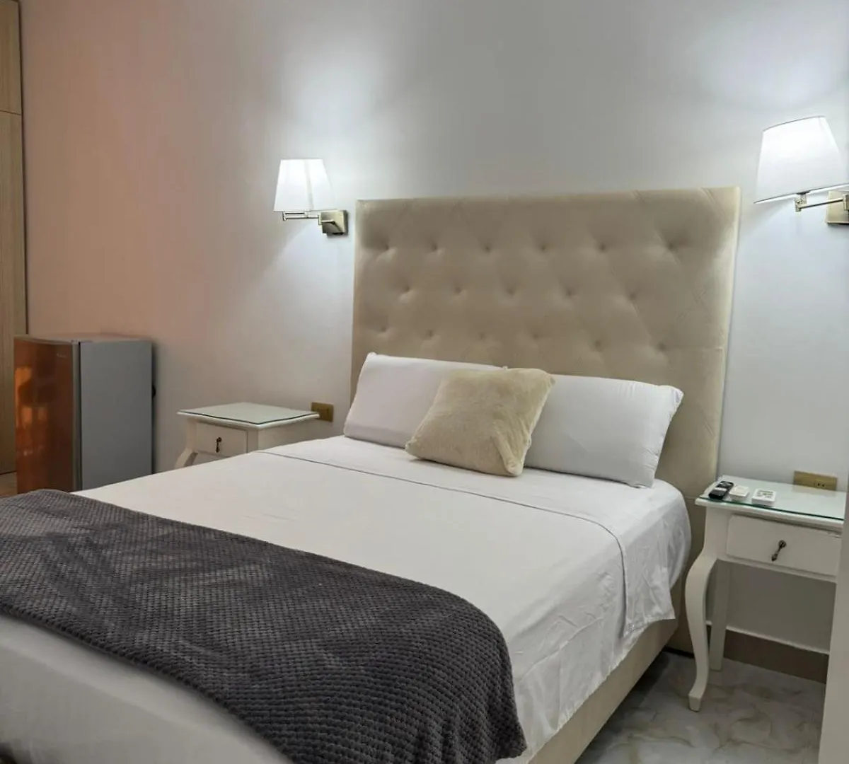 Pensión Hotel Boutique The Royalty Guayaquil Ecuador