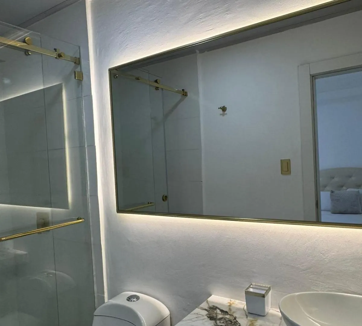 Hotel Boutique The Royalty Guayaquil 0*,
